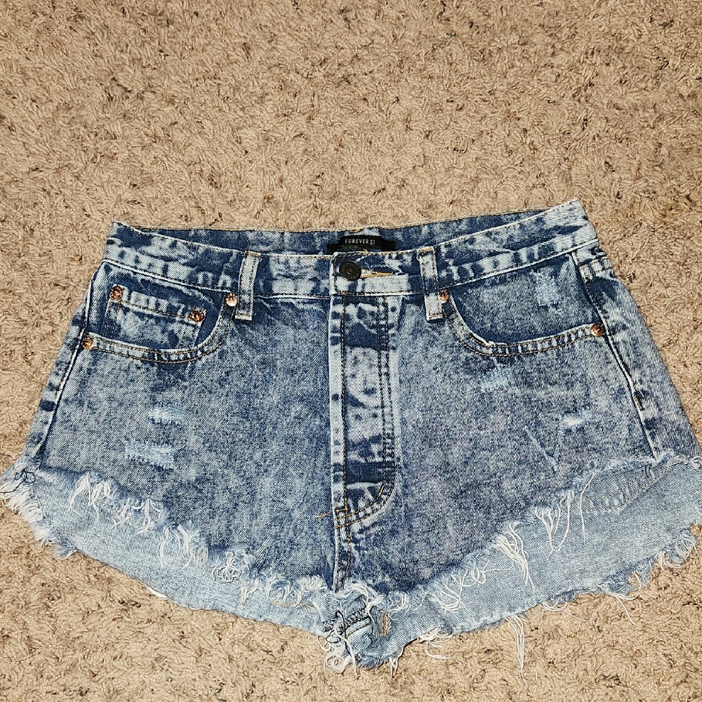 Forever 21 - Acid Wash  High-Waisted Button Fly Denim Shorts - Sz M (28)
